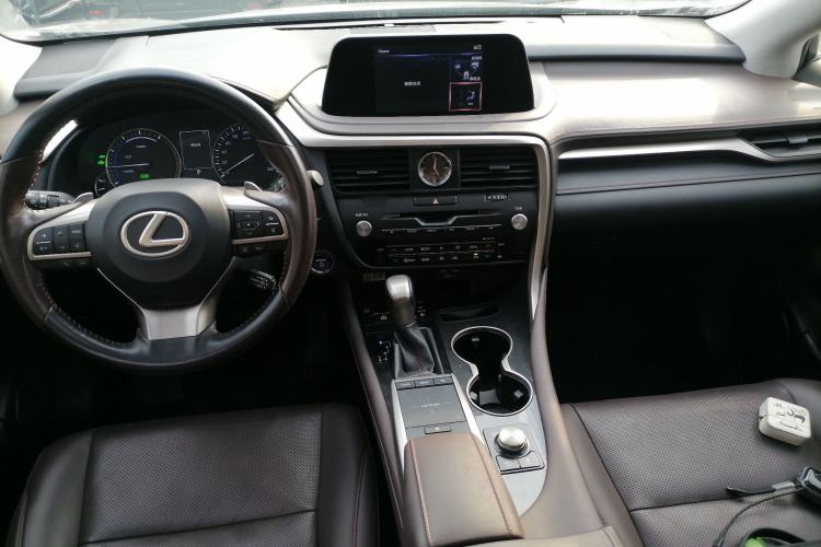 Used Lexus RX 2020 450h Four-Wheel Drive Elegant Edition China VI Standard Center Console