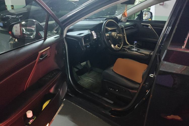 Used Lexus RX 2020 Facelifted 300 4x4 Elegant Edition Driver Seat