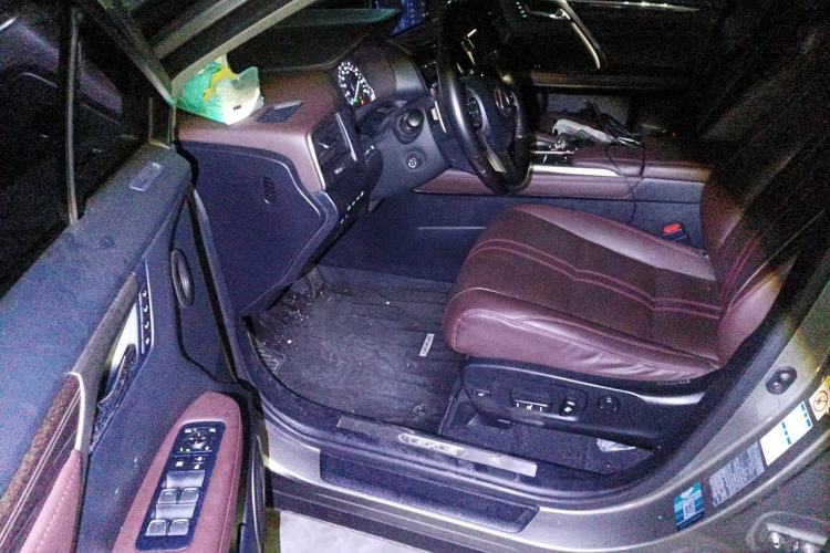 Used Lexus RX 2020 450hL Four-Wheel Drive Prestige Version 6 Seats China VI Standard Driver Seat