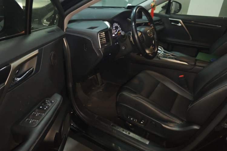 Used Lexus RX 2020 Revised Version 300 Two-Wheel Drive Elite Edition Driver Seat