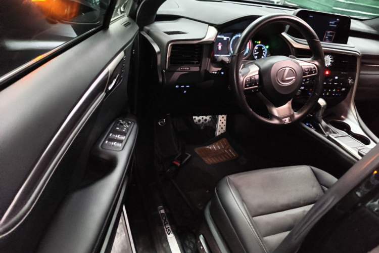 Used Lexus RX 2020 Revised Version 300 Four-Wheel Drive F SPORT Driver Seat