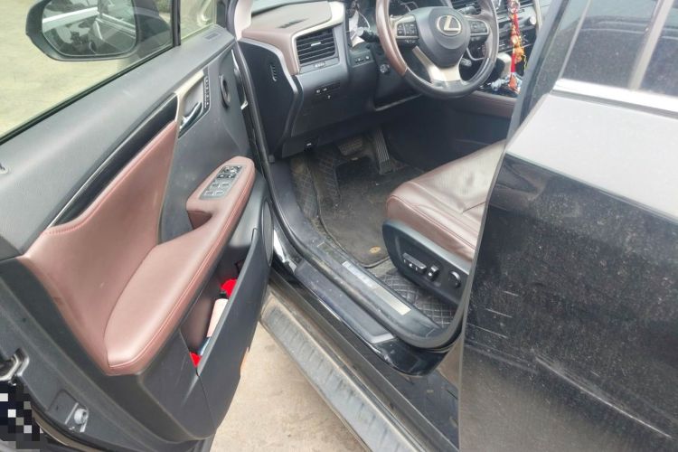 Used Lexus RX 2020 300 4x4 Elegant Edition China VI Driver Seat
