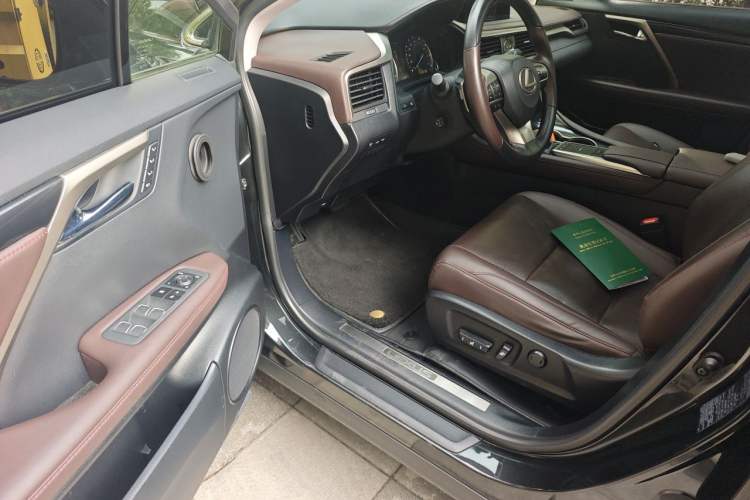 Used Lexus RX 2020 Revised Version 300 Two-Wheel Drive Comfort Edition Driver Seat