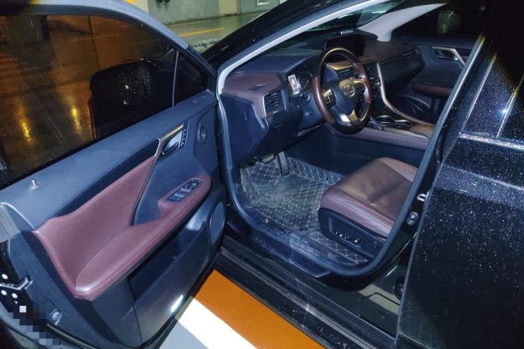 Used Lexus RX 2020 Facelifted 300 4x4 Elegant Edition Driver Seat