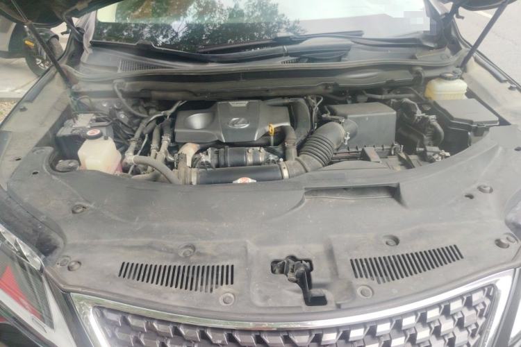 Used Lexus RX 2020 300 4x4 Elegant Edition China VI Engine Bay