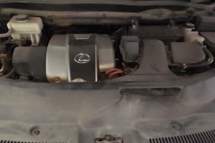 Used Lexus RX 2020 450hL Four-Wheel Drive Elegant 7-Seater China VI Standard Engine Bay