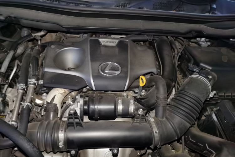 Used Lexus RX 2020 300 Two-Wheel Drive Comfort Edition China VI Standard Engine Bay
