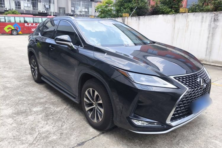 Used Lexus RX 2020 Revised Version 300 Two-Wheel Drive Elite Edition Front Right 45 Deg