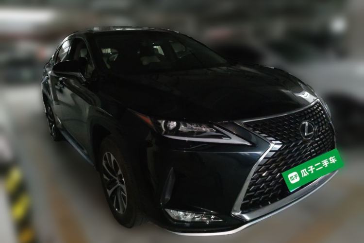 Used Lexus RX 2020 Revised Version 300 Two-Wheel Drive Elite Edition Front Right 45 Deg