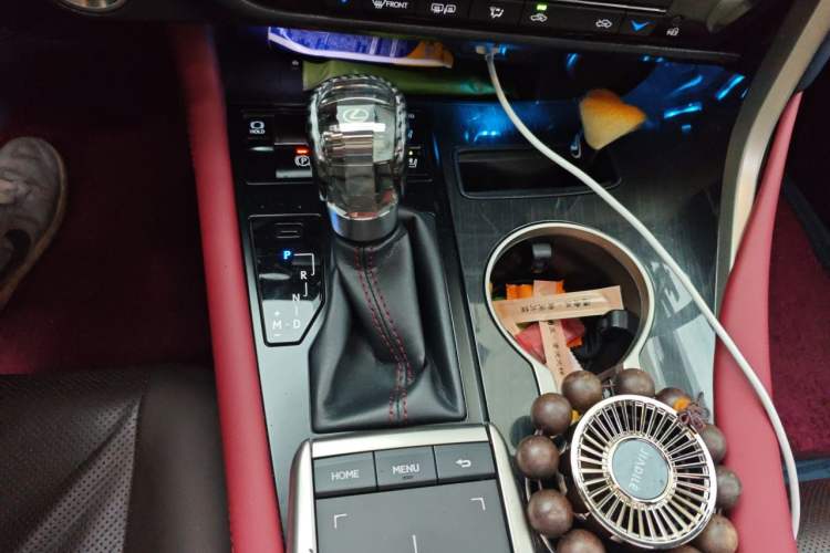 Used Lexus RX 2020 Facelifted 300 4x4 Elegant Edition Gear Lever