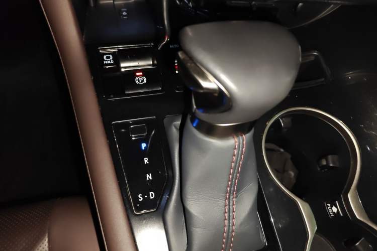 Used Lexus RX 2020 Revised Version 450h Four-Wheel Drive Elegant Edition Gear Lever