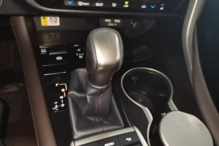 Used Lexus RX 2020 Revised Version 450hL Four-Wheel Drive Luxury Edition 6 Seats Gear Lever