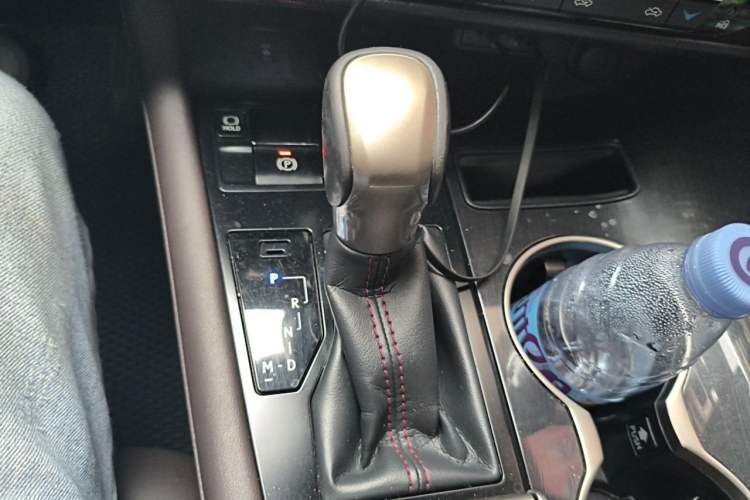 Used Lexus RX 2020 300 4x4 Elegant Edition China VI Gear Lever
