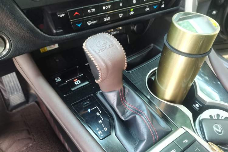 Used Lexus RX 2020 Facelifted 300 4x4 Elegant Edition Gear Lever