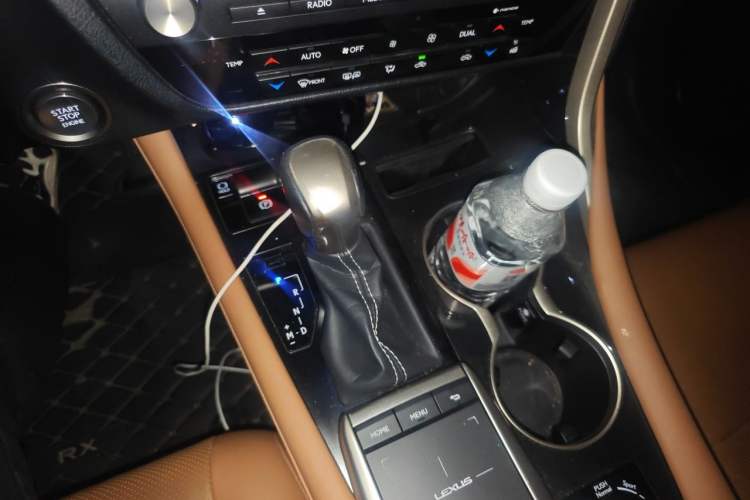 Used Lexus RX 2020 Facelifted 300 4x4 Elegant Edition Gear Lever
