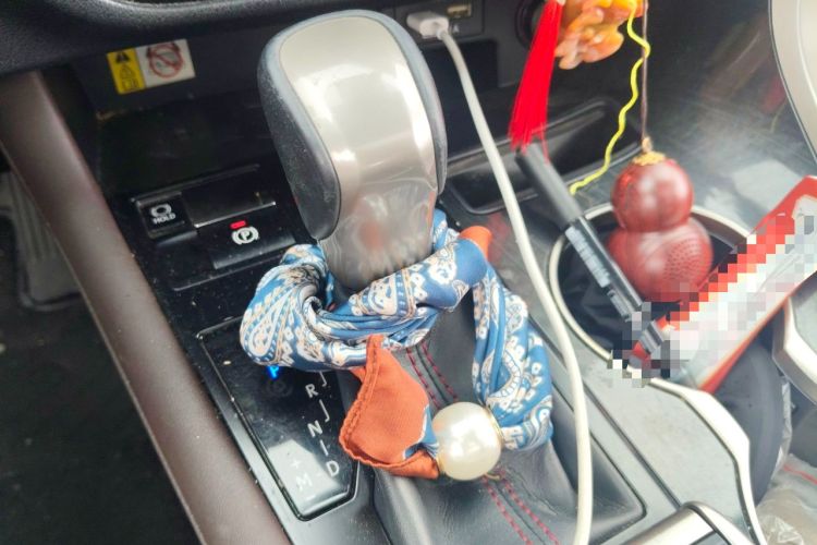 Used Lexus RX 2020 300 4x4 Elegant Edition China VI Gear Lever