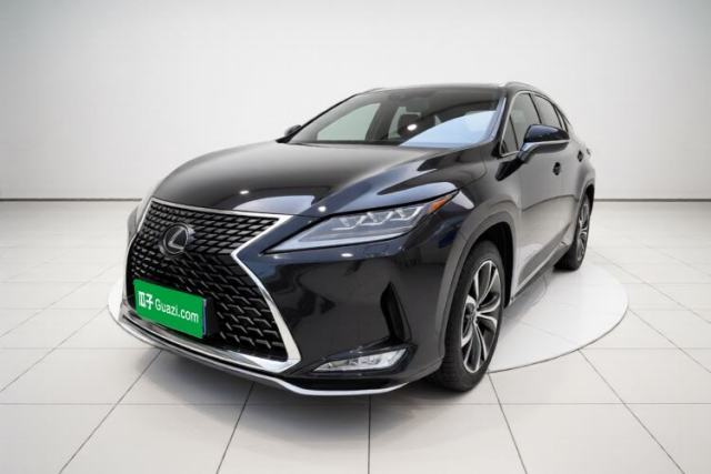 Lexus RX 2020 Facelifted 300 4x4 Elegant Edition d’occasion