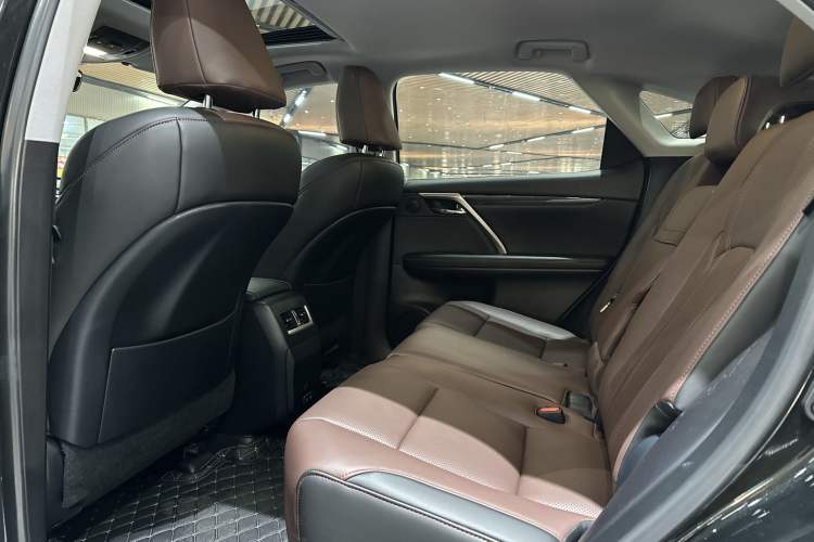 Used Lexus RX 2020 Revised Version 300 Two-Wheel Drive Elite Edition Interior 3