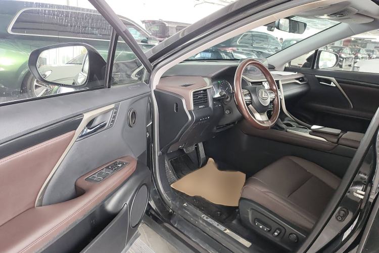 Used Lexus RX 2020 Revised Version 450h Four-Wheel Drive Elegant Edition Interior 3