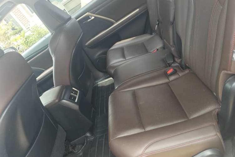 Used Lexus RX 2020 Revised Version 450hL Four-Wheel Drive Elegant Edition 7 Seats Interior 4