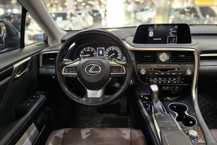 Used Lexus RX 2020 Revised Version 300 Two-Wheel Drive Elite Edition Interior 6