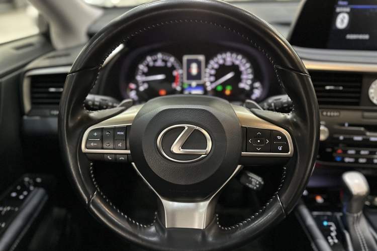 Used Lexus RX 2020 Revised Version 300 Two-Wheel Drive Elite Edition Interior 7
