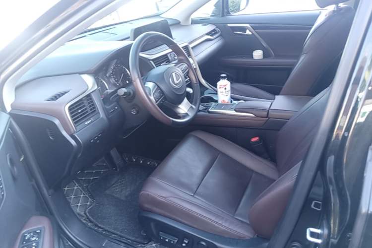 Used Lexus RX 2020 Facelifted 300 4x4 Elegant Edition Left Front Seat