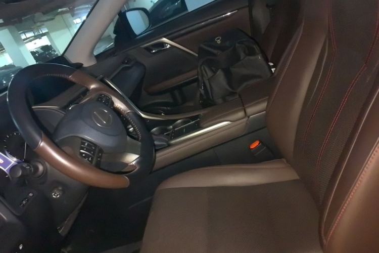 Used Lexus RX 2020 Revised Version 450hL Four-Wheel Drive Elegant Edition 7 Seats Left Front Seat