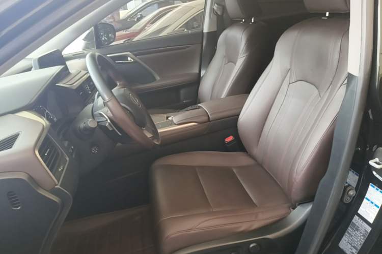Used Lexus RX 2020 Facelifted 300 4x4 Elegant Edition Left Front Seat