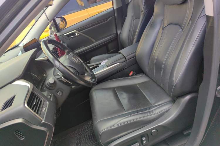 Used Lexus RX 2020 Revised Version 300 Two-Wheel Drive Comfort Edition Left Front Seat