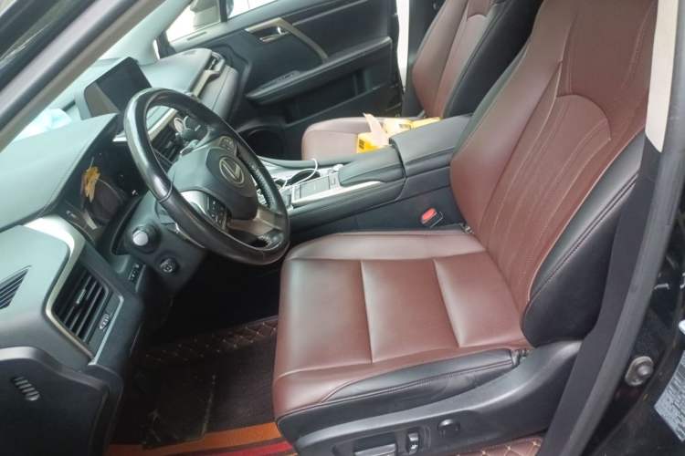 Used Lexus RX 2020 300 Two-Wheel Drive Elite Edition China VI Standard Left Front Seat