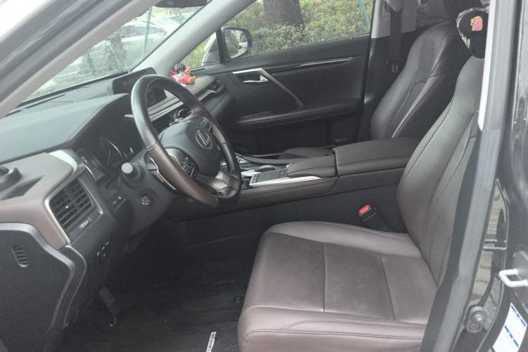 Used Lexus RX 2020 Facelifted 300 4x4 Elegant Edition Left Front Seat
