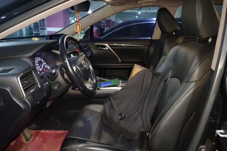 Used Lexus RX 2020 300 Two-Wheel Drive Comfort Edition China VI Standard Left Front Seat
