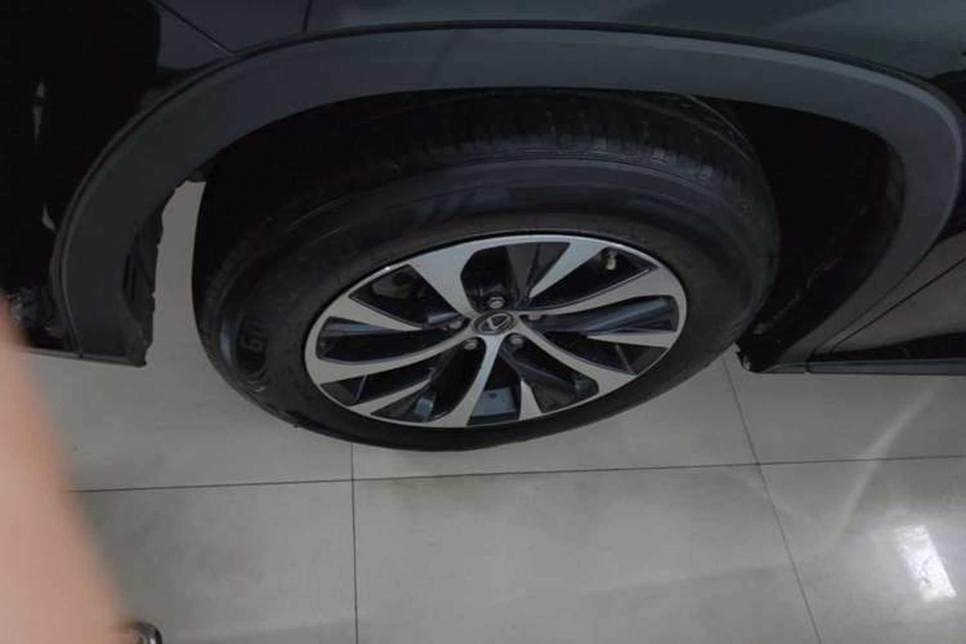 Used Lexus RX 2020 Revised Version 300 Two-Wheel Drive Elite Edition Left Front Wheel Hub