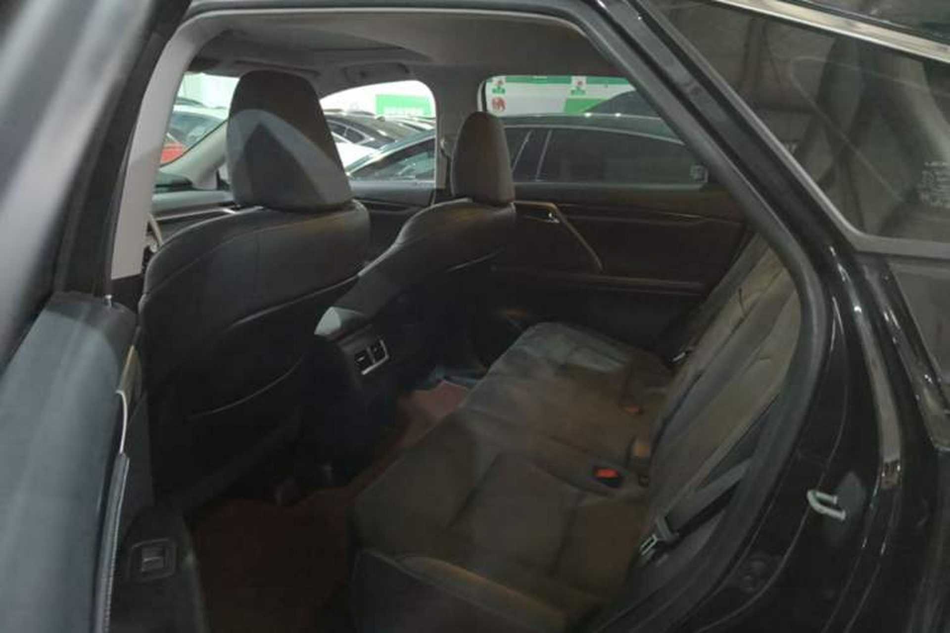 Used Lexus RX 2020 Revised Version 300 Two-Wheel Drive Elite Edition Left Rear Seat