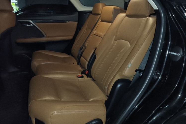 Used Lexus RX 2020 450hL Four-Wheel Drive Elegant 7-Seater China VI Standard Left Rear Seat