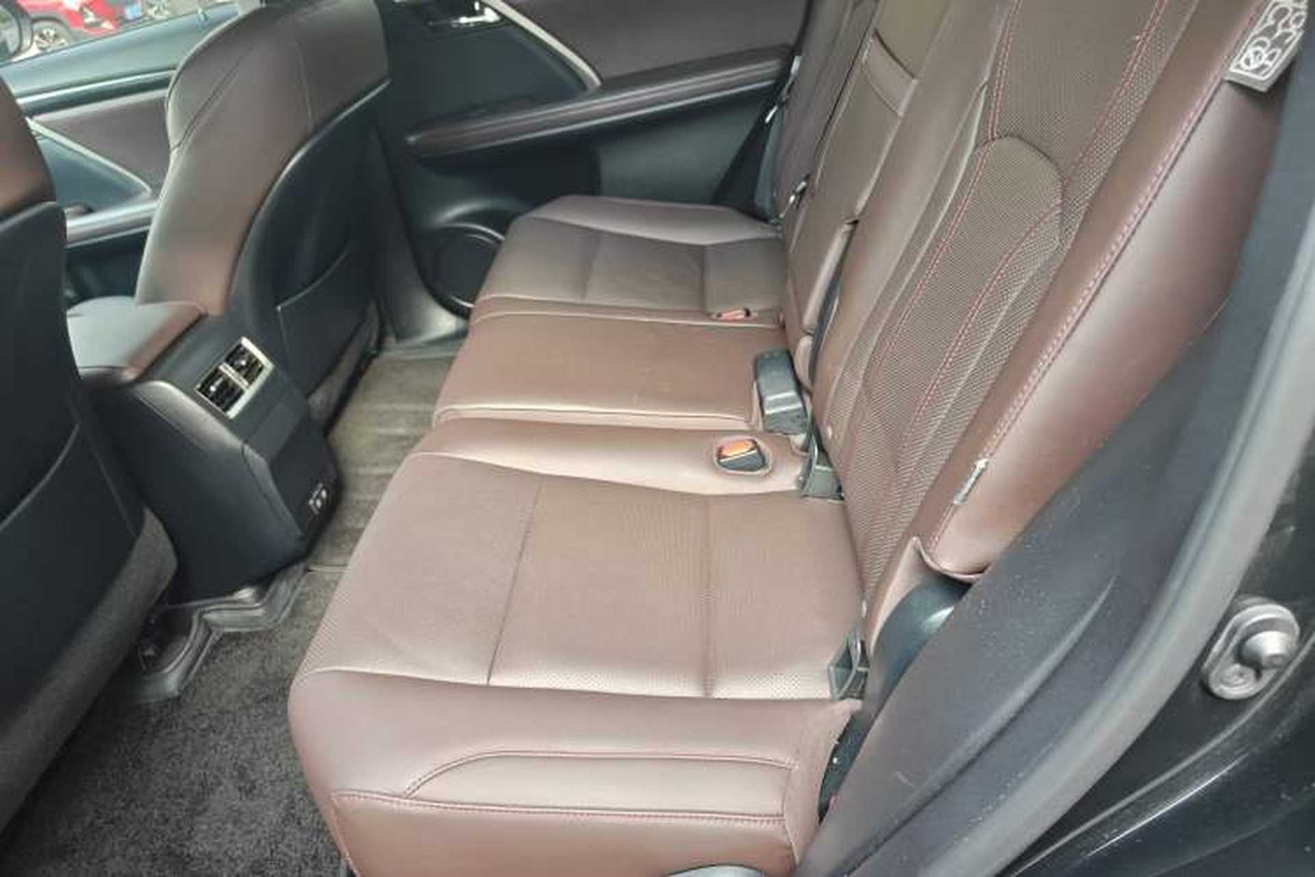 Used Lexus RX 2020 Revised Version 300 Two-Wheel Drive Comfort Edition Left Rear Seat