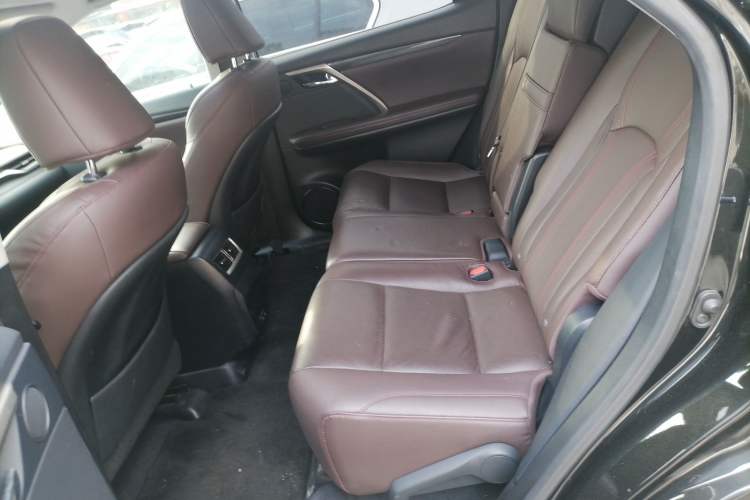Used Lexus RX 2020 450h Four-Wheel Drive Elegant Edition China VI Standard Left Rear Seat