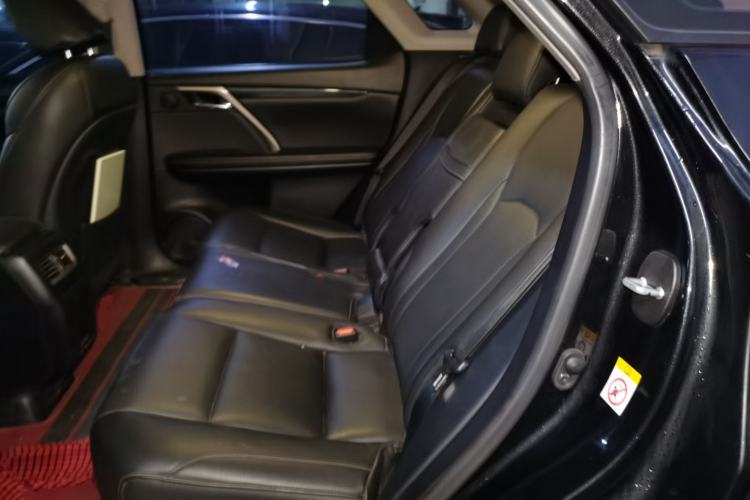 Used Lexus RX 2020 300 Two-Wheel Drive Comfort Edition China VI Standard Left Rear Seat