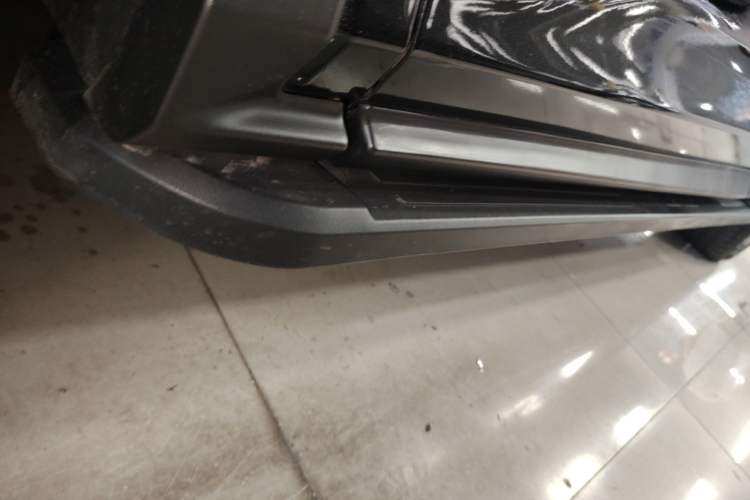 Used Lexus RX 2020 Facelifted 300 4x4 Elegant Edition Left Side Sill