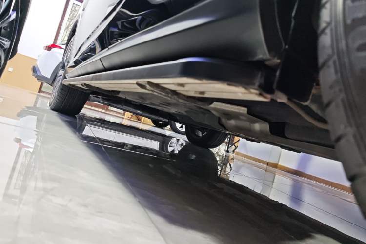 Used Lexus RX 2020 Facelifted 300 4x4 Elegant Edition Left Side Sill