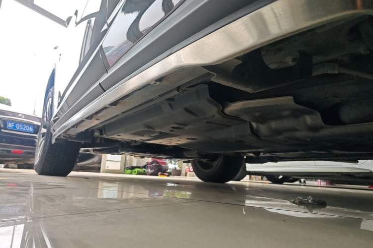 Used Lexus RX 2020 Revised Version 300 Two-Wheel Drive Elite Edition Left Side Sill