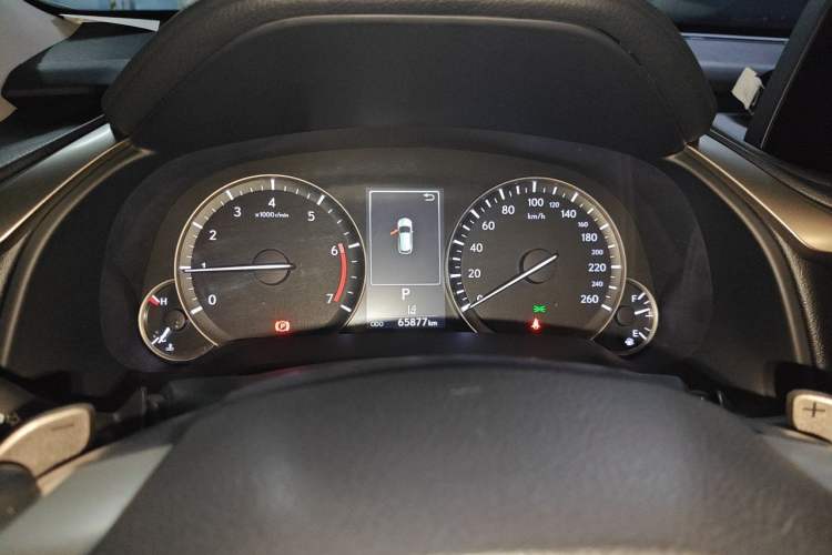 Used Lexus RX 2020 Facelifted 300 4x4 Elegant Edition Odometer Close Up