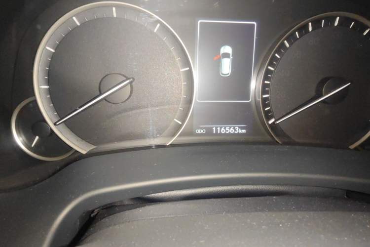 Used Lexus RX 2020 Facelifted 300 4x4 Elegant Edition Odometer Close Up