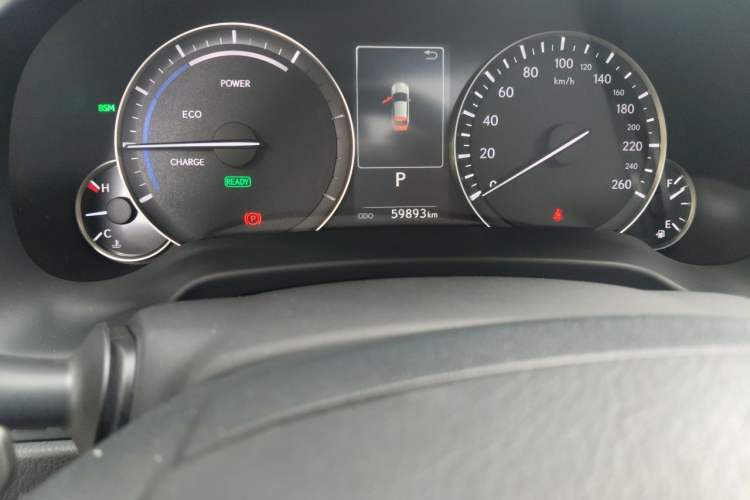 Used Lexus RX 2020 450h Four-Wheel Drive Enjoyment Version Odometer Close Up