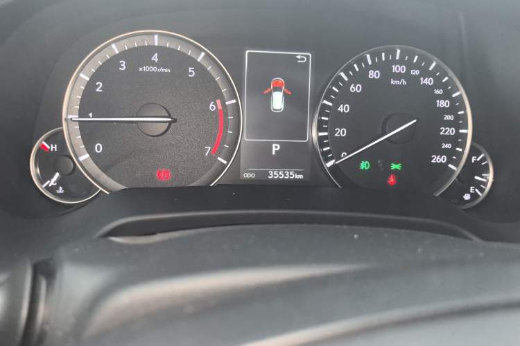 Used Lexus RX 2020 Facelifted 300 4x4 Elegant Edition Odometer Close Up