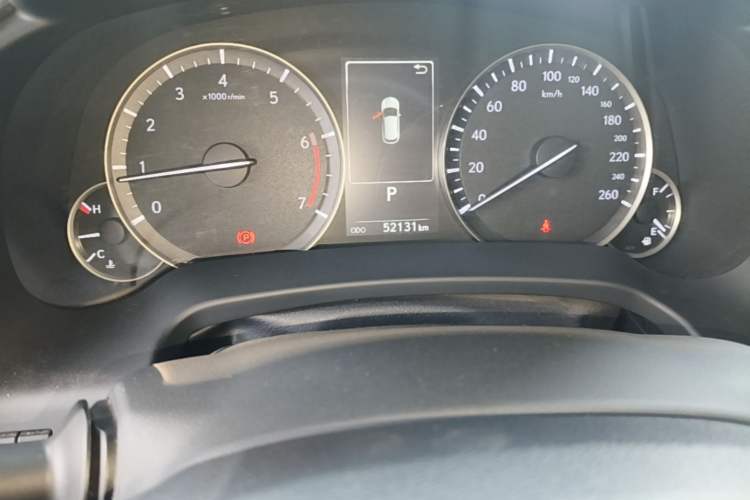 Used Lexus RX 2020 Revised Version 300 Two-Wheel Drive Comfort Edition Odometer Close Up