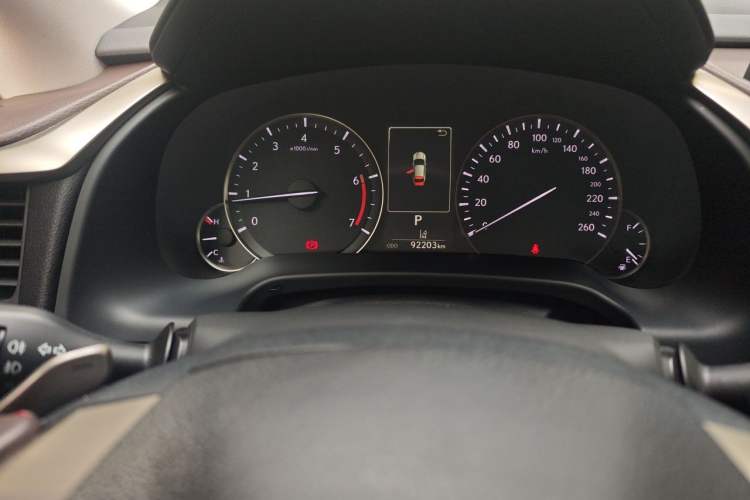 Used Lexus RX 2020 Revised Version 300 Two-Wheel Drive Comfort Edition Odometer Close Up