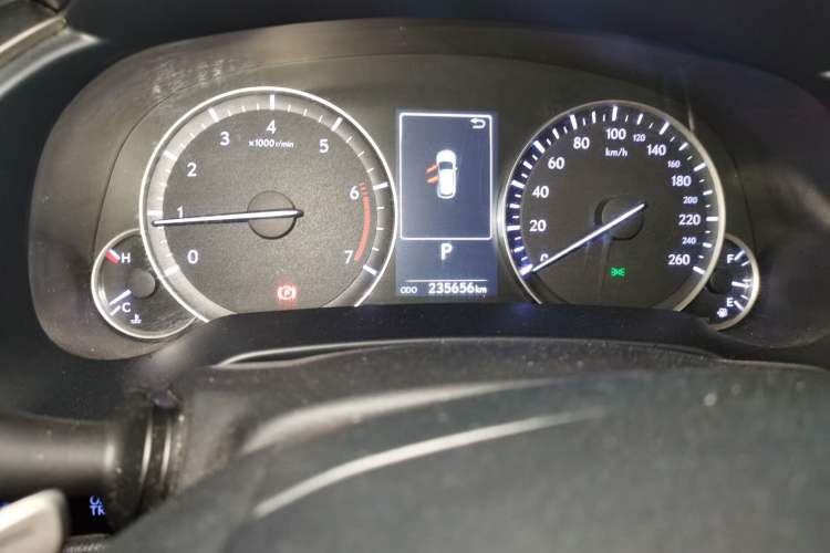 Used Lexus RX 2020 300 Two-Wheel Drive Comfort Edition China VI Standard Odometer Close Up