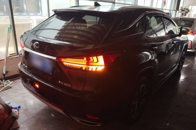 Used Lexus RX 2020 Revised Version 300 Two-Wheel Drive Elite Edition Rear Right 45 Deg